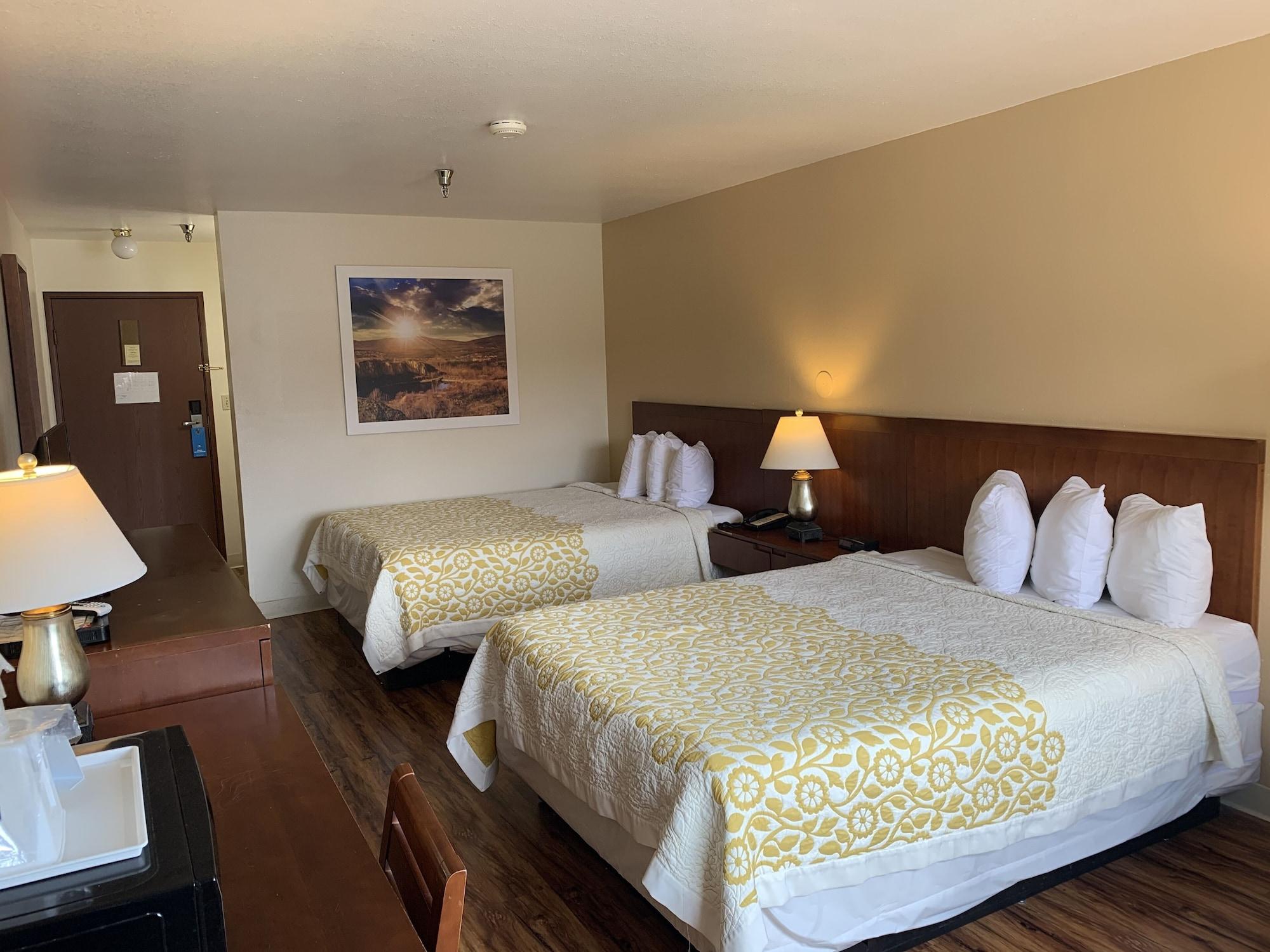 Days Inn By Wyndham Taos Extérieur photo