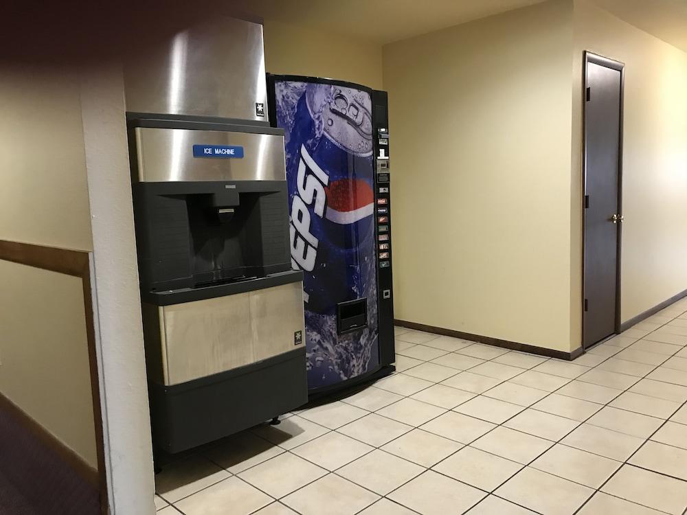 Days Inn By Wyndham Taos Extérieur photo