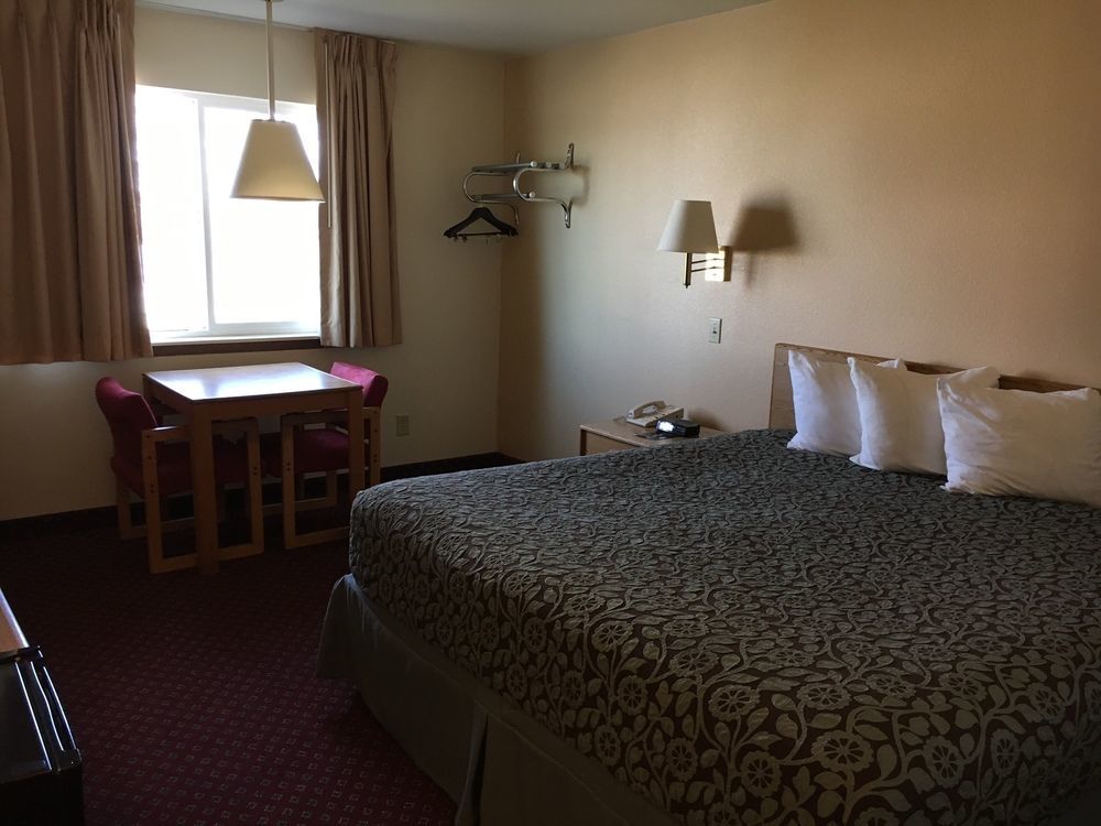 Days Inn By Wyndham Taos Extérieur photo