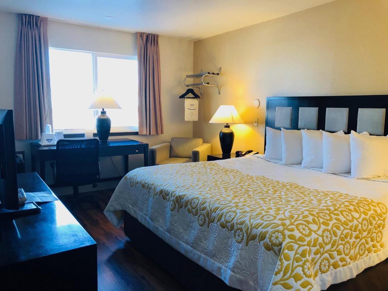 Days Inn By Wyndham Taos Extérieur photo