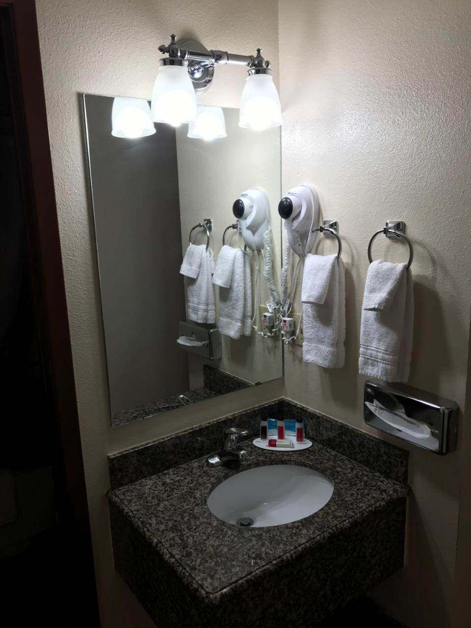 Days Inn By Wyndham Taos Extérieur photo