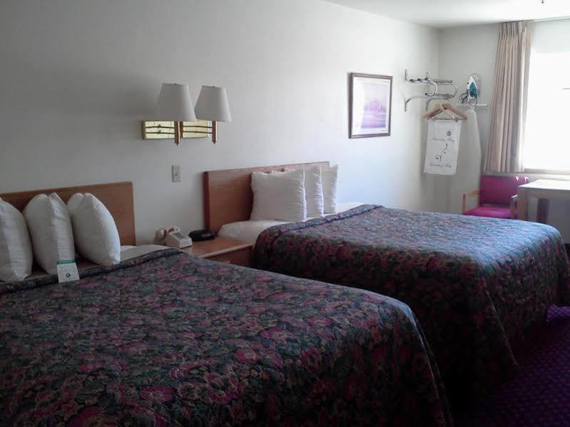 Days Inn By Wyndham Taos Extérieur photo