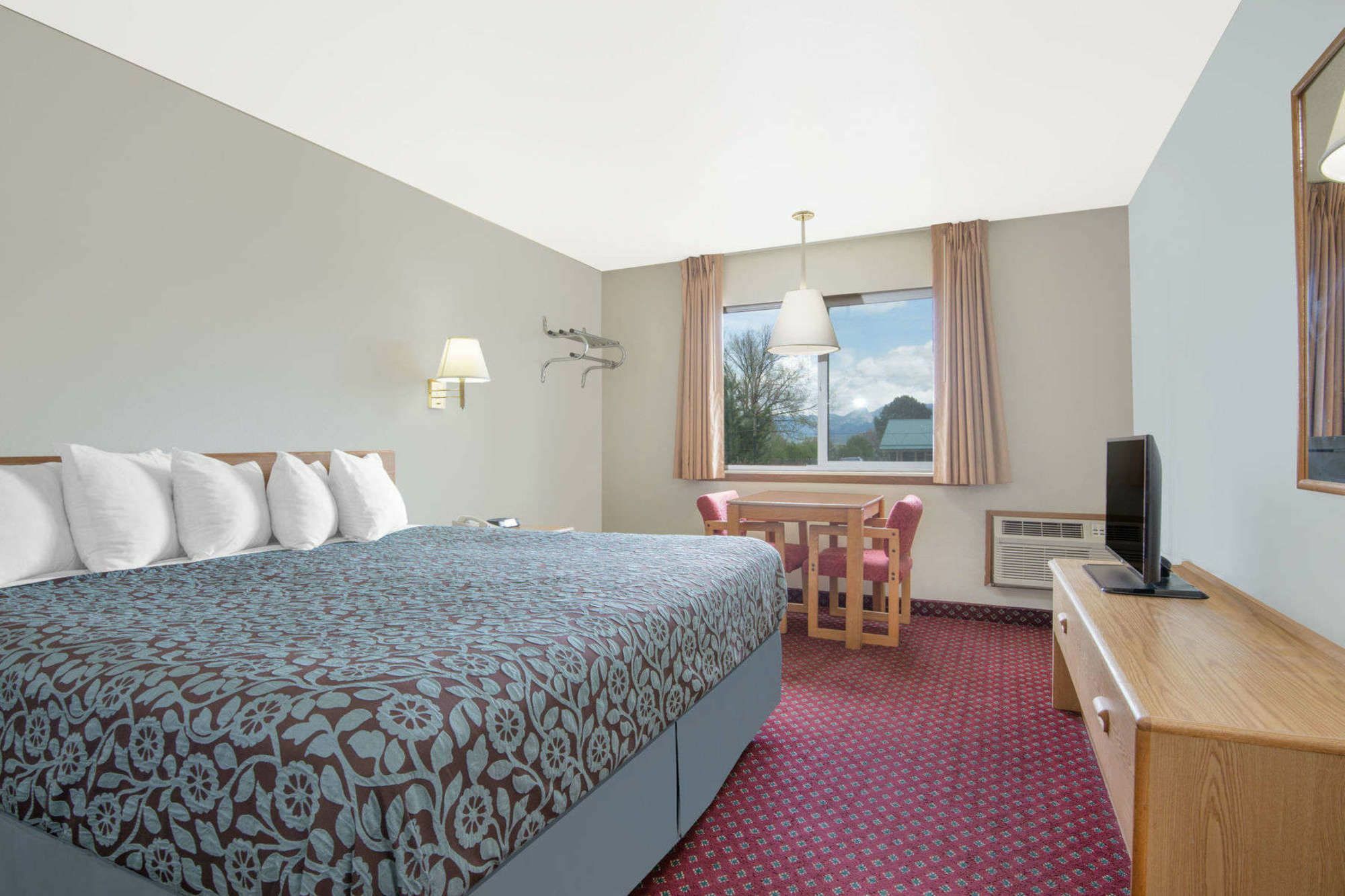 Days Inn By Wyndham Taos Extérieur photo